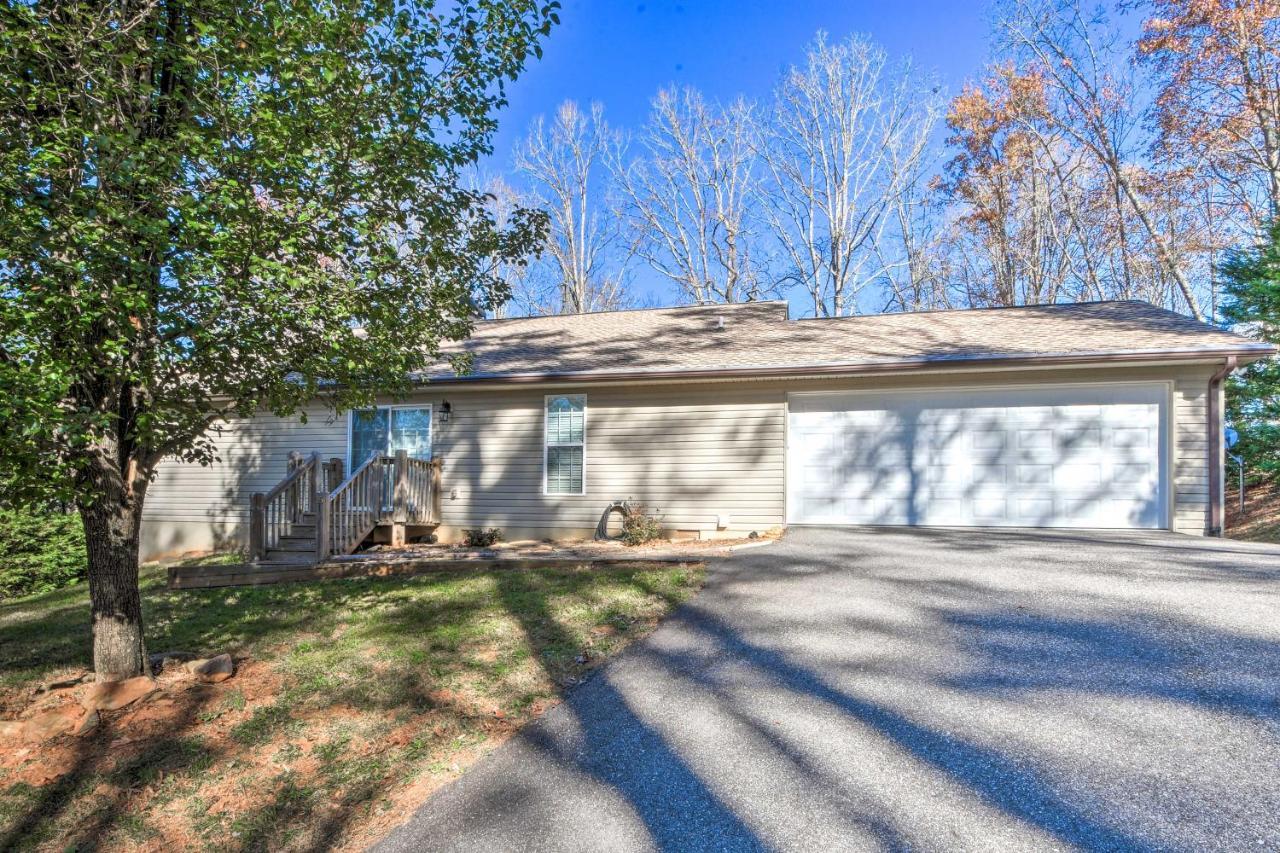 Blairsville Home With Deck And Stunning Mountain Views Hood Exterior foto